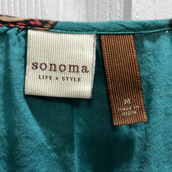 Pretty summer dress! - Picture 3 of 6